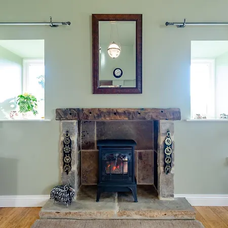 2 Bed In Huby Oc-79166 Holiday home *