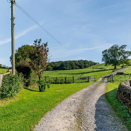 بيت للعطل 2 Bed In Harrogate 79166 Weeton (West Yorkshire)