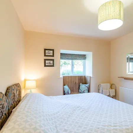 بيت للعطل 2 Bed In Harrogate 79166 Weeton (West Yorkshire)