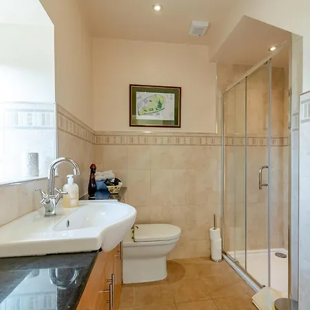 2 Bed In Huby Oc-79166 Holiday home *