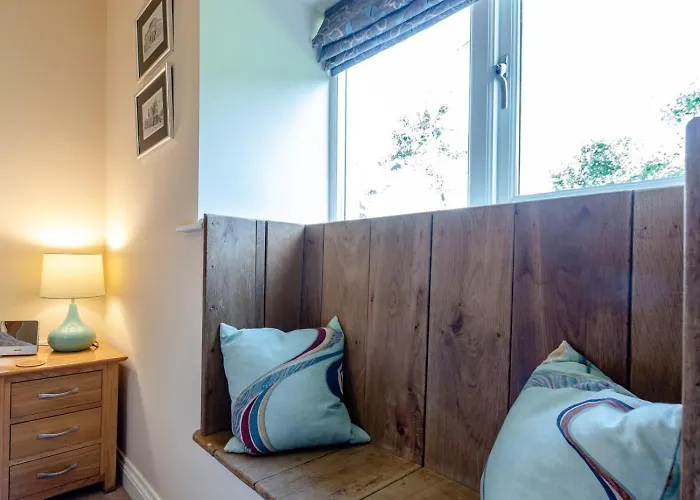 2 Bed In Huby Oc-79166 * Weeton (West Yorkshire)